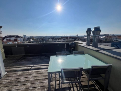 PROVISIONSFREI FÜR KÄUFER! Sonniges 4-Zimmer DG mit Balkon, großer Dachterrasse und Traumblick über Wien! 1220!