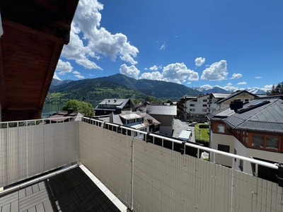 TOLLER AUSBLICK IN ZENTRALER LAGE MIT BALKON