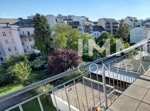 Schicke 2-Zimmer Wohnung mit Balkon in der Bismarckstraße 16 - Top 16