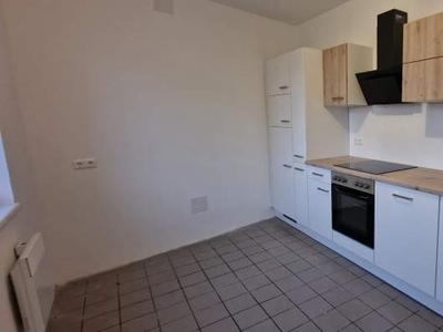 14967 Neu renovierte Wohnung - große Zimmer!