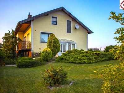 Einfamilienhaus mit traumhaftem Ausblick in der 