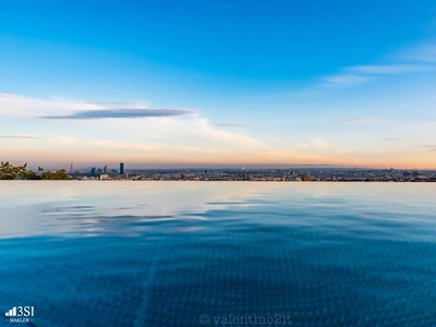 Einzigartiges Penthouse mit großzügigen Freiflächen und Pool in ruhiger Toplage