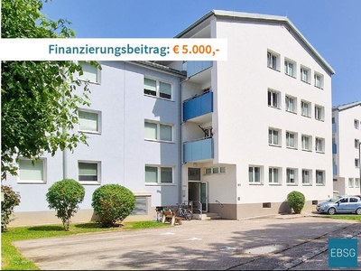 Familienwohnung im 1. OG mit Loggia