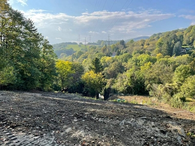 Grundstück mit Aussicht in Hanglage!