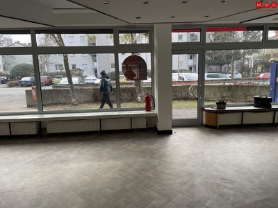 HOHES UMSATZPOTENTIAL dank starker Frequenz! Geschäfts-/Büro-/Ordinationsfläche Ecke UNION-/KEFERGUTSTR. im kaufkräftigen Keferfeld - max. Flexibilität im Innenausbau - XL-Schaufenster - aktuelle Ausstattung LEBENSMITTEL-/EINZELHANDEL