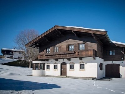 Landhaus in Toplage von Oberndorf mit Freizeitwohnsitz