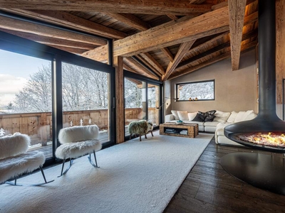 Luxuriöses Chalet mit Kaiserblick in ruhiger Lage an der Skipiste