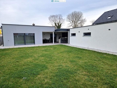 Moderner Bungalow mit Garten, Terrasse und Outdoor Küche in Haschendorf