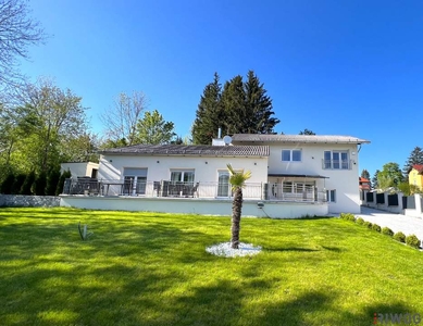 Modernisiertes Einfamilienhaus mit großem Grundstück & wunderschönen Blick über den Wienerwald