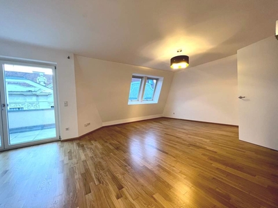 ++ NEU im 7. Bezirk ++ DACHGESCHOSSWOHNUNG mit TERRASSE