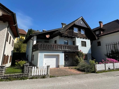 Salzkammergut Haus in Unterach am Attersee - 3 Gehminuten zu Seezugang!