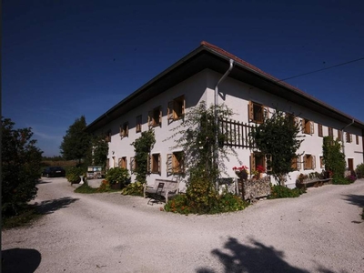 Schöne Mietwohnung in einem ehemaligen Bauernhof