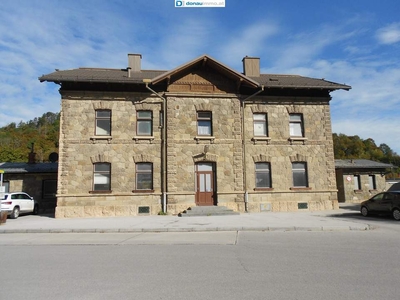 Single Wohnung im historischen Bahnhofsgebäude Lilienfeld - Erstbezug nach Generalsanierung