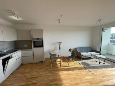 Top möblierte 2 Zimmerwohnung mit Loggia nahe zur Alten Donau und Innenstadt!