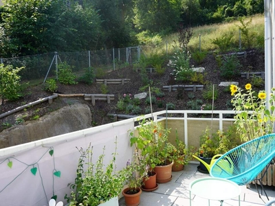 TRAUMHAFTE 3 ZIMMER WOHNUNG MIT GARTEN UND BALKON