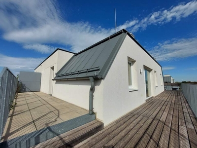 Traumhafte Terrasse mit Rundumblick - 4-Zimmer-Wohnung in St. Pölten