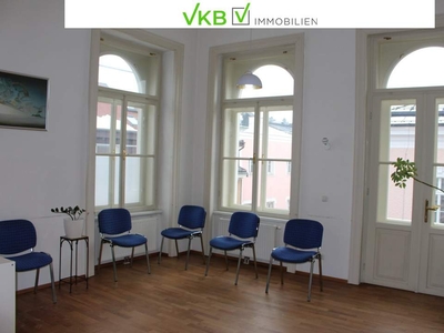 HELLE, BARRIEREFREIE RÄUMLICHKEITEN FÜR BÜRO, THERAPIERÄUME, u. v. m.