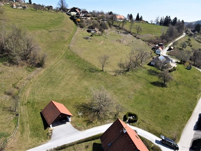 +++ ZÖSENBERG +++ Exklusives Grundstück mit Fernblick und absoluter Ruhe im Norden von Graz