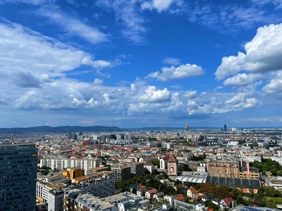 30 Etage ! Neue Küche, Provisionsfrei, Fußbodenheizung