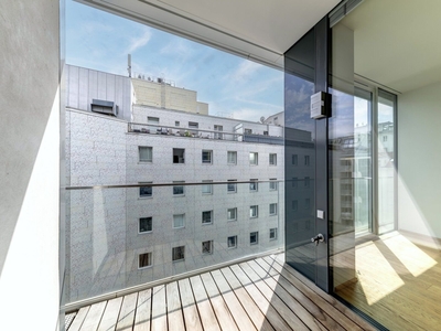 THE AMBASSY Stylish and modern 2 room apartment with 2 Terraces next to the City Center - Concierge service included