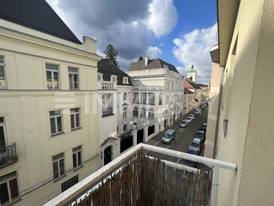 Großzügiger Pärchentraum mit Balkon in Top Lage!