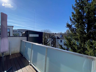 Schicke Dachgeschosswohnung - 3 Zimmer - Westterrasse in toller Lage - ++RESERVIERT++