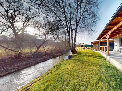 Traumhaftes Einfamilienhaus in idyllischer Lage am Bach