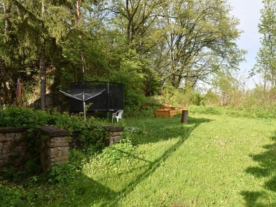 AUFSTEHEN MIT DER SONNE! Helle 3-Zimmer-Wohnung inkl. TRAUM-GARTEN! TOP-LAGE: ENTSPANNEN UND KRAFT TANKEN IM GRÜNEN!!