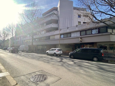 Kleine 2-Zimmer-Wohnung in sehr zentraler Lage