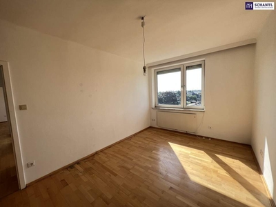 3,5 Zimmer Wohnung im Dachgeschoß ohne Dachschrägen! TOP AUSSICHT! ohne Küche! ohne Aufzug!