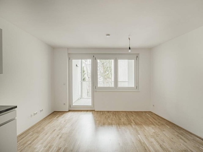 --Frei vermietbar--Fantastische 3 Zimmerwohnung mit Loggia toller Zweitbezug!