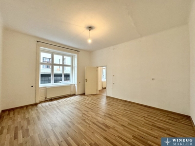 Bezugsfertiger Altbau! Hofseitige 2-Zimmer-Wohnung mit neuer Küche