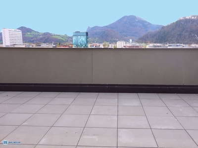 Einmalige XXL-Panoramaterrasse mit Gaisbergblick! Top-renovierte 2-Zimmer-Wohnung nahe Salzachkai