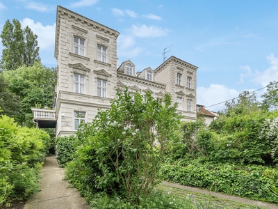 Rarität: Großzügiger Gartentraum im Stilaltbau am Wilhelminenberg