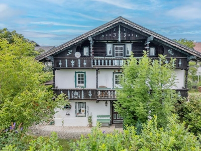 WOHNEN IM NATURPARADIES! Charmantes Bauernhaus - nähe Mattsee