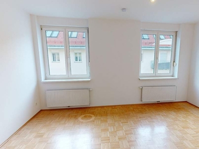 ERSTBEZUG NACH SANIERUNG! TOP Stadtwohnung in zentraler Lage in Graz: 41 m² & 2 Zimmer & neue Küche! Gleich anfragen und Besichtigungstermin vereinbaren! PROVISIONSFREI!