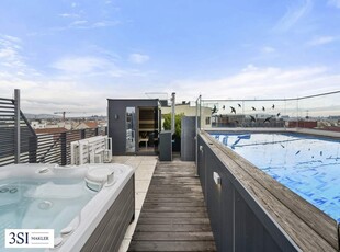 Lichtdurchflutetes Luxus-Penthouse mit Infinity-Pool und Panoramasicht!