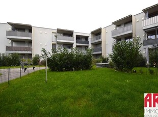 WOHNEN MIT EIGENGARTEN -- SCHÖNE 2 ZIMMER WOHNUNG IN WELS!