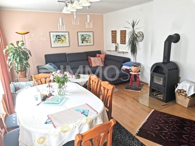 3-Zimmer-Familienwohnung mit sonniger Loggia und guter Infrastruktur