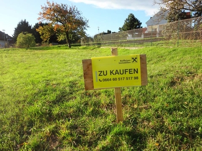 Baugrund ohne Bauzwang und teilweise Seeblick!