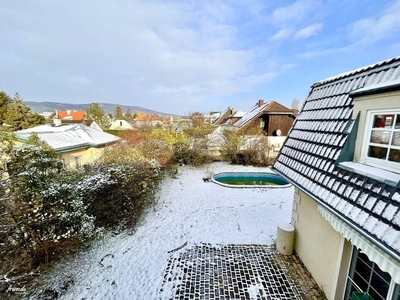 Einfamilienhaus mit Pool und großem Garten Nähe Badner Bahn Station Tribuswinkel