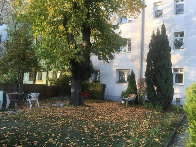 Kleinwohnung mit Potential und schönem Blick - Garten!