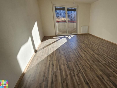 PROVISIONSFREIE 3 ZIMMERWOHNUNG mit BALKON