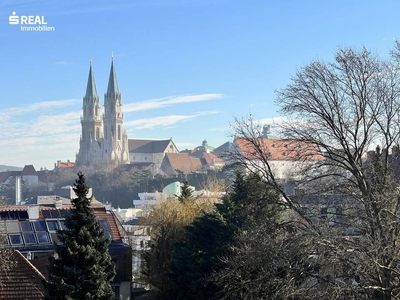 Terrassenwohnung mit Stiftsausblick in zentraler Lage in Klosterneuburg mit Tiefgaragenplatz - Verkauf im digitalen Angebotsverfahren immo-live