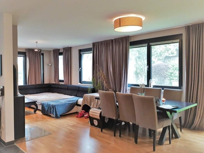 TOP FAMILIENWOHNUNG mit Garten