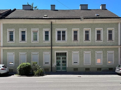 Zentrum: Stadthaus mit Garten für Wohnen+Arbeiten oder Mehrgenerationenhaus