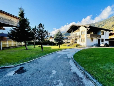 Einzigartiges Mehrfamilienhaus in Toplage