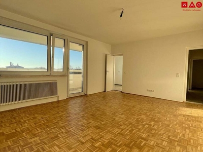 Herrliche Aussicht! Erstklassige Infrastruktur! 2-Raum-Wohnung mit Loggia!