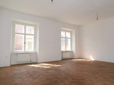 BESSER GEHT ES NICHT! Sensationelle ca. 70 m² Altbauwohnung im Zentrum von Graz!