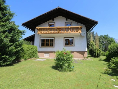 Einfamilienhaus in sonniger Lage mit Ausblick